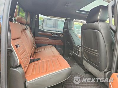 Zdjęcie 10 z 12 samochodu: 2026 GMC SIERRA K1500 DENALI ULTIMATE VIN:1GTUUHEL2TZ315048 - miniatura
