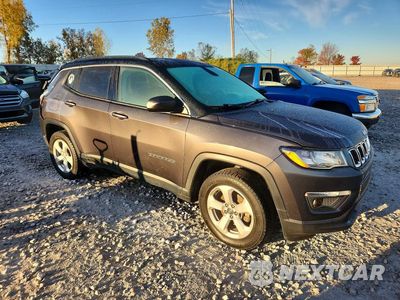 Czwarte zdjęcie samochodu z boku: 2019 JEEP COMPASS VIN:3C4NJDBBXKT641929 - miniatura