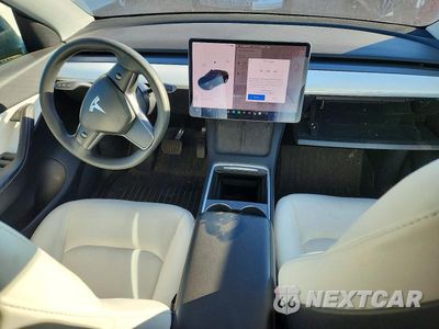 Zdjęcie 8 z 14 samochodu: 2021 TESLA MODEL Y VIN:5YJYGDEE5MF268334 - miniatura