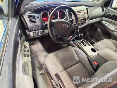 Zdjęcie 8 z 12 samochodu: 2010 TOYOTA TACOMA V6 VIN:5TELU4EN3AZ713148 - miniatura