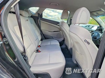Zdjęcie 11 z 14 samochodu: 2018 HYUNDAI TUCSON SEL VIN:KM8J3CA43JU725127 - miniatura