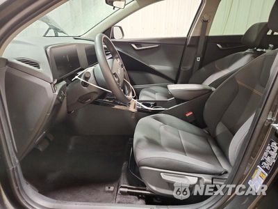 Zdjęcie 7 z 12 samochodu: 2026 KIA NIRO LX VIN:KNDCP3LE1T5324485 - miniatura