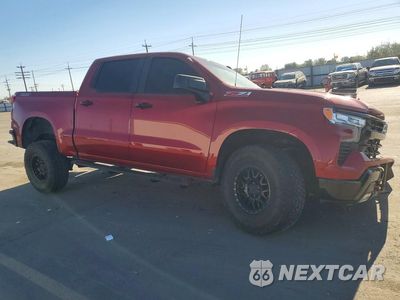 Czwarte zdjęcie samochodu z boku: 2024 CHEVROLET SILVERADO K1500 LT TRAIL BOSS VIN:3GCUDFED8RG135840 - miniatura