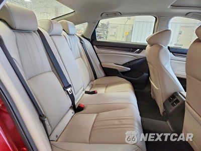 Zdjęcie 10 z 12 samochodu: 2019 HONDA ACCORD TOURING HYBRID VIN:1HGCV3F90KA002108 - miniatura