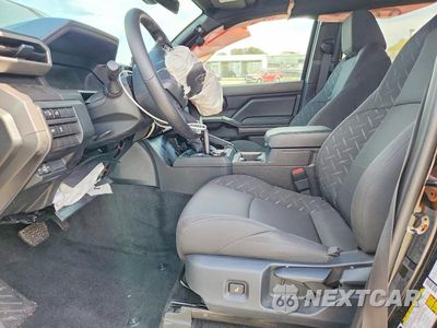 Zdjęcie 7 z 13 samochodu: 2026 TOYOTA TACOMA SR5 VIN:3TMLB5JN8TM296627 - miniatura