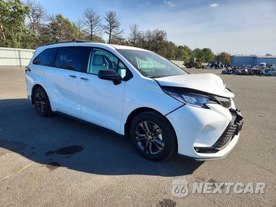 Czwarte zdjęcie samochodu z boku: 2026 TOYOTA SIENNA XSE VIN:5TDXSKFC0TS275133 - miniatura