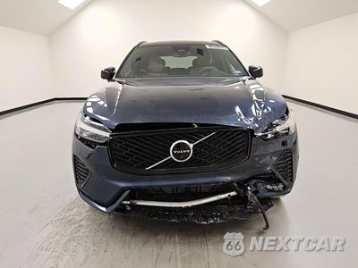 Piąte zdjęcie samochodu w środku: 2026 VOLVO XC60 PLUS VIN:YV4M12RC5T1458202 - miniatura