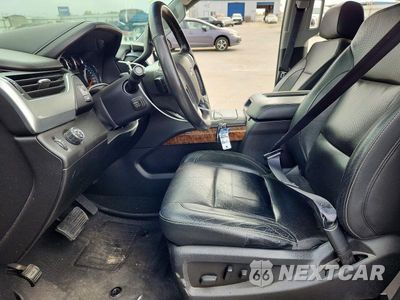 Zdjęcie 7 z 14 samochodu: 2017 CHEVROLET SUBURBAN C1500 PREMIER VIN:1GNSCJKC7HR156077 - miniatura