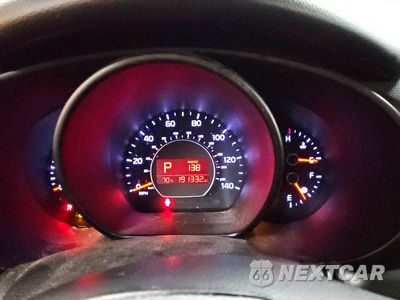 Zdjęcie 9 z 12 samochodu: 2019 KIA SOUL BASE VIN:KNDJN2A29K7681433 - miniatura