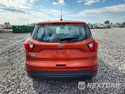 Zdjęcie 6 z 12 samochodu: 2019 FORD ESCAPE S VIN:1FMCU0F75KUA96009 - miniatura