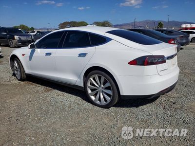 Drugie zdjęcie samochodu z przodu: 2013 TESLA MODEL S VIN:5YJSA1CG7DFP09374 - miniatura