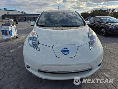 Piąte zdjęcie samochodu w środku: 2011 NISSAN LEAF SV VIN:JN1AZ0CP7BT005896 - miniatura