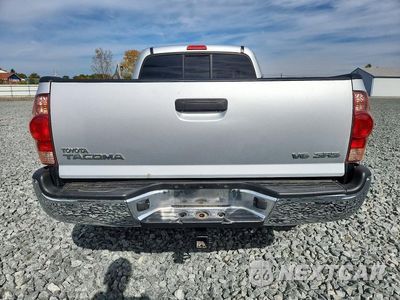 Zdjęcie 6 z 13 samochodu: 2005 TOYOTA TACOMA ACCESS CAB VIN:5TEUU42N75Z076313 - miniatura