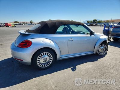 Trzecie zdjęcie samochodu z tyłu: 2016 VOLKSWAGEN BEETLE S/SE VIN:3VW517ATXGM805318 - miniatura