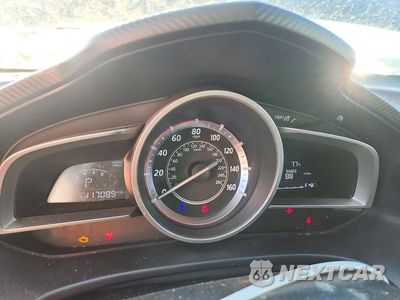 Zdjęcie 9 z 12 samochodu: 2015 MAZDA 3 TOURING VIN:3MZBM1L76FM181989 - miniatura