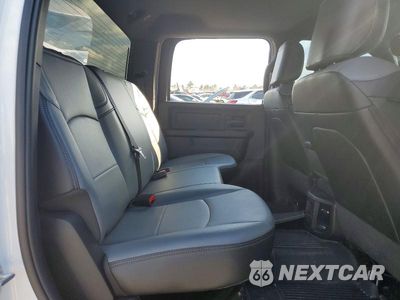 Zdjęcie 10 z 12 samochodu: 2026 RAM 2500 TRADESMAN VIN:3C6UR5HJ9TG287878 - miniatura