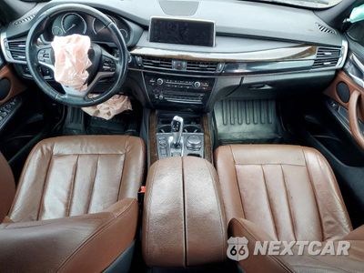 Zdjęcie 8 z 13 samochodu: 2017 BMW X5 SDRIVE35I VIN:5UXKR2C31H0U23017 - miniatura