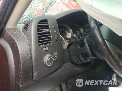 Zdjęcie 9 z 12 samochodu: 2012 CHEVROLET SILVERADO K1500 LT VIN:1GCRKSE71CZ227054 - miniatura