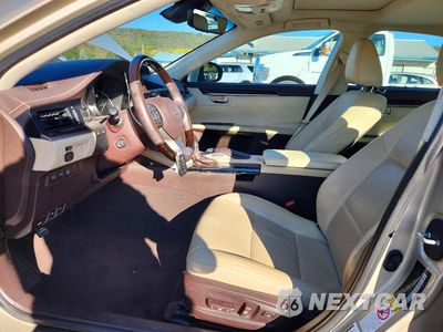 Zdjęcie 7 z 12 samochodu: 2018 LEXUS ES 350 VIN:58ABK1GG1JU088146 - miniatura