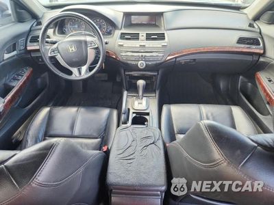 Zdjęcie 8 z 13 samochodu: 2011 HONDA ACCORD CROSSTOUR EXL VIN:5J6TF2H54BL000666 - miniatura