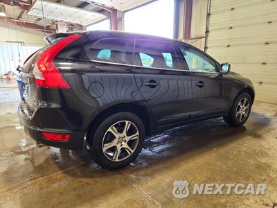 Trzecie zdjęcie samochodu z tyłu: 2012 VOLVO XC60 T6 VIN:YV4902DZ9C2314893 - miniatura