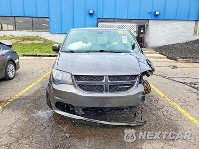 Piąte zdjęcie samochodu w środku: 2019 DODGE GRAND CARAVAN GT VIN:2C4RDGEGXKR690116 - miniatura