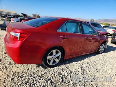 Trzecie zdjęcie samochodu z tyłu: 2014 TOYOTA CAMRY SE VIN:4T1BF1FK4EU774544 - miniatura