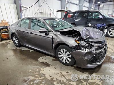 Czwarte zdjęcie samochodu z boku: 2018 TOYOTA CAMRY LE VIN:4T1B31HK7JU507382 - miniatura
