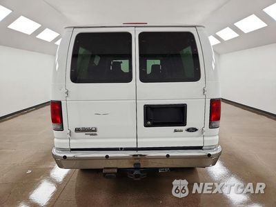Zdjęcie 6 z 13 samochodu: 2014 FORD ECONOLINE E350 SUPER DUTY WAGON VIN:1FBNE3BL6EDA98018 - miniatura