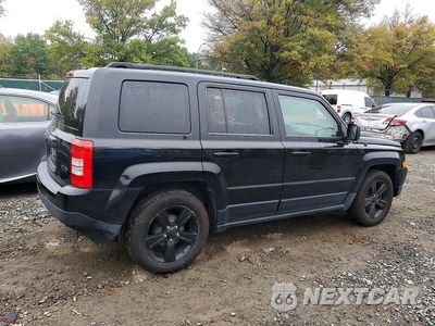 Trzecie zdjęcie samochodu z tyłu: 2014 JEEP PATRIOT SPORT VIN:1C4NJPBA3ED705229 - miniatura