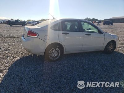 Trzecie zdjęcie samochodu z tyłu: 2011 FORD FOCUS SE VIN:1FAHP3FN4BW173738 - miniatura