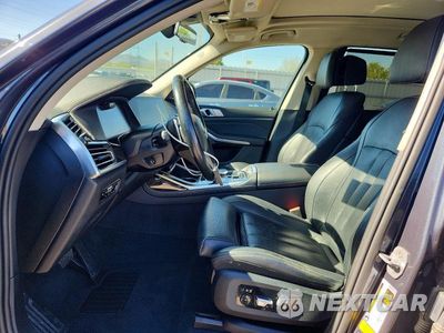 Zdjęcie 7 z 13 samochodu: 2019 BMW X7 XDRIVE40I VIN:5UXCW2C52KLB44196 - miniatura
