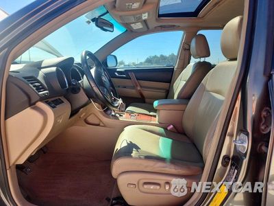 Zdjęcie 7 z 14 samochodu: 2009 TOYOTA HIGHLANDER LIMITED VIN:JTEDS42A692078725 - miniatura