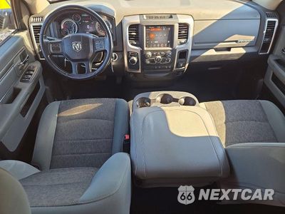 Zdjęcie 8 z 13 samochodu: 2016 RAM 1500 SLT VIN:1C6RR6GT7GS221598 - miniatura