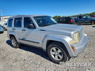 Czwarte zdjęcie samochodu z boku: 2011 JEEP LIBERTY SPORT VIN:1J4PP2GK6BW508416 - miniatura