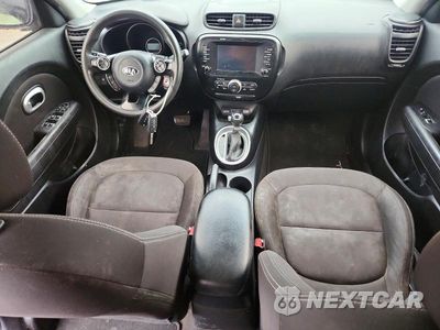 Zdjęcie 8 z 12 samochodu: 2018 KIA SOUL BASE VIN:KNDJN2A29J7566491 - miniatura