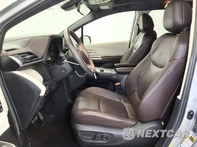 Zdjęcie 7 z 14 samochodu: 2024 TOYOTA SIENNA PLATINUM 7-PASSENGER VIN:5TDESKFC3RS117952 - miniatura