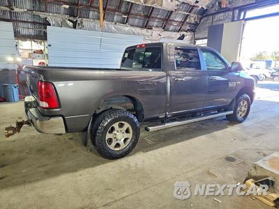 Trzecie zdjęcie samochodu z tyłu: 2016 RAM 2500 SLT VIN:3C6TR5DT1GG126501 - miniatura