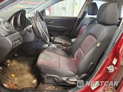 Zdjęcie 7 z 12 samochodu: 2006 MAZDA 3 HATCHBACK VIN:JM1BK343261535469 - miniatura