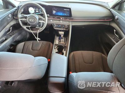 Zdjęcie 8 z 12 samochodu: 2024 HYUNDAI ELANTRA SEL VIN:KMHLS4DG0RU670929 - miniatura