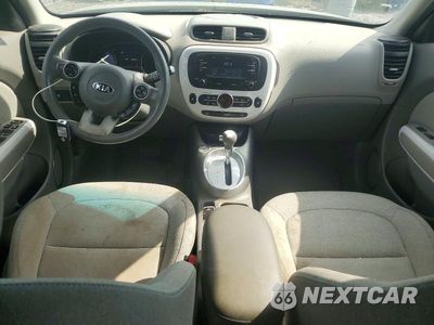 Zdjęcie 8 z 12 samochodu: 2017 KIA SOUL EV EV-E VIN:KNDJP3AEXH7021775 - miniatura