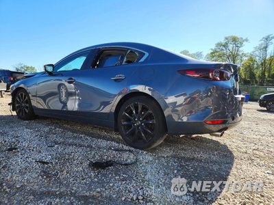 Drugie zdjęcie samochodu z przodu: 2025 MAZDA 3 PREFERRED VIN:3MZBPBCMXSM467731 - miniatura