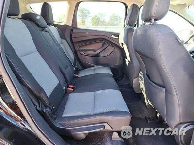 Zdjęcie 11 z 13 samochodu: 2018 FORD ESCAPE SE VIN:1FMCU0GD5JUB62058 - miniatura
