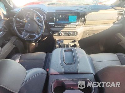 Zdjęcie 8 z 12 samochodu: 2022 CHEVROLET SILVERADO K1500 ZR2 VIN:3GCUDHEL0NG642311 - miniatura