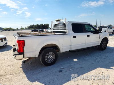 Trzecie zdjęcie samochodu z tyłu: 2019 FORD F250 SUPER DUTY VIN:1FT7W2A6XKEC81113 - miniatura