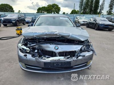 Piąte zdjęcie samochodu w środku: 2013 BMW 535 I VIN:WBAFR7C53DC827864 - miniatura