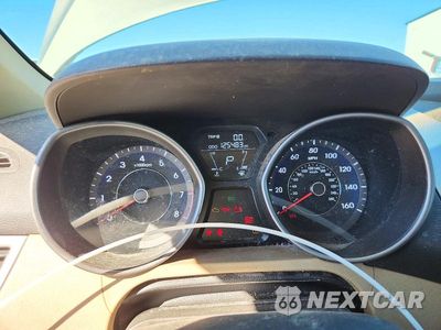 Zdjęcie 9 z 12 samochodu: 2013 HYUNDAI ELANTRA GLS VIN:5NPDH4AE3DH378382 - miniatura