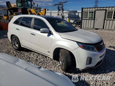 Czwarte zdjęcie samochodu z boku: 2015 KIA SORENTO SX LIMITED VIN:5XYKWDA75FG574266 - miniatura
