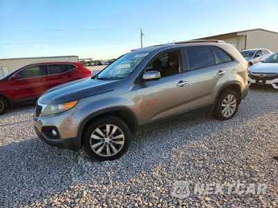 2011 KIA SORENTO EX 5XYKU3A18BG102732 - główne zdjęcie licytacji z USA - miniatura