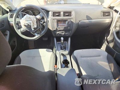 Zdjęcie 8 z 12 samochodu: 2017 VOLKSWAGEN JETTA S VIN:3VW2B7AJ7HM220468 - miniatura